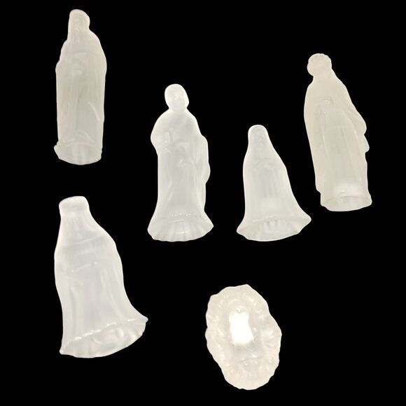 Vintage Frosted Satin Glass Nativity Set 6 Piece Mid Century Christmas Decor - Picture 5 of 13